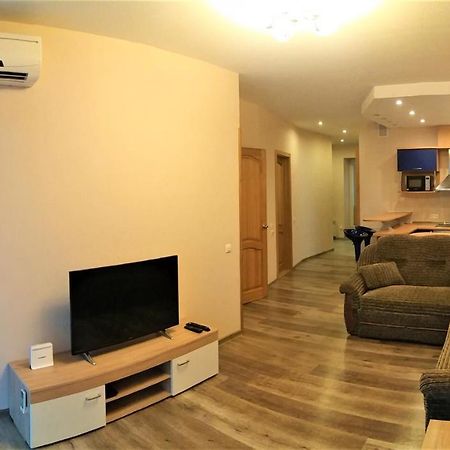 Apartaments Near Svyturio Arena Клайпеда Екстер'єр фото